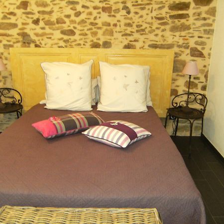 Domaine Du Fief Aux Dames Bed and Breakfast Monnieres  Exteriör bild
