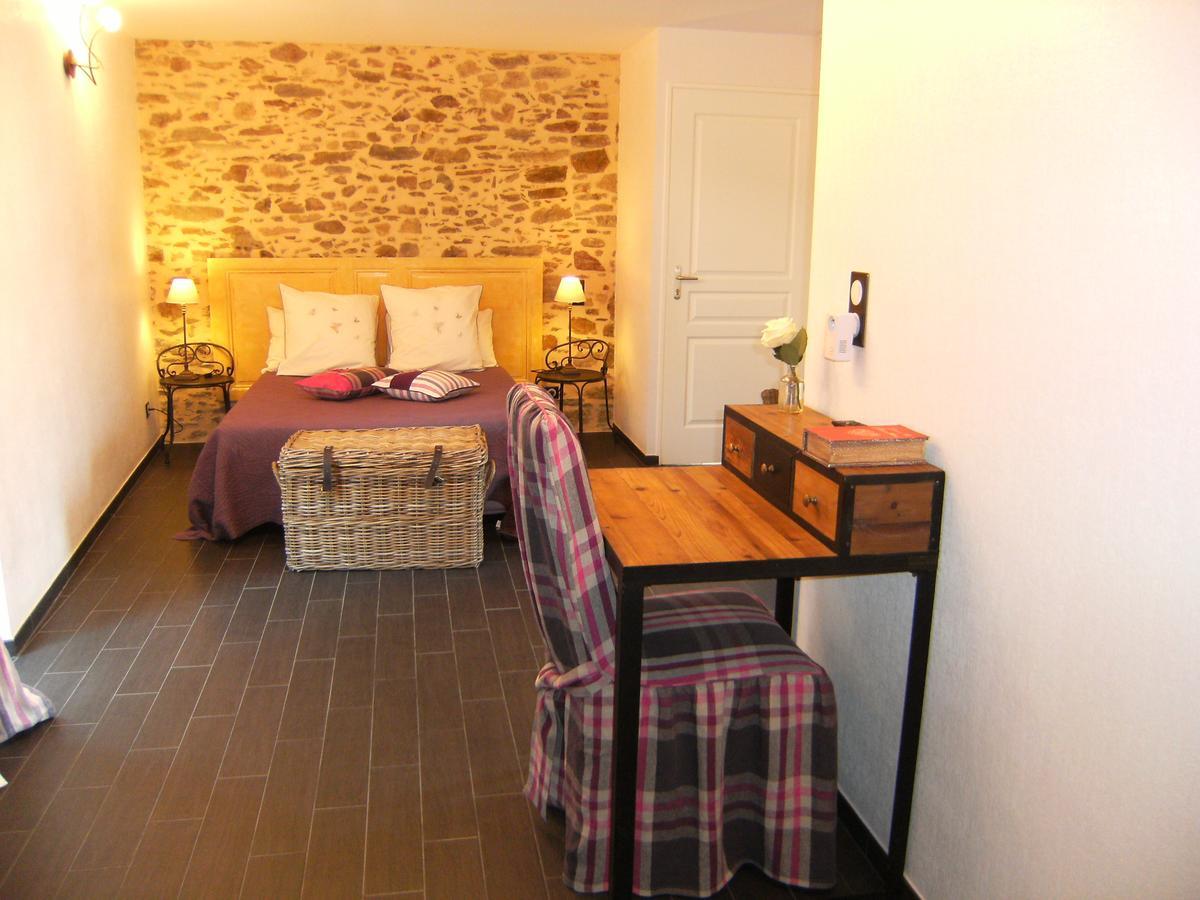 Domaine Du Fief Aux Dames Bed and Breakfast Monnieres  Exteriör bild
