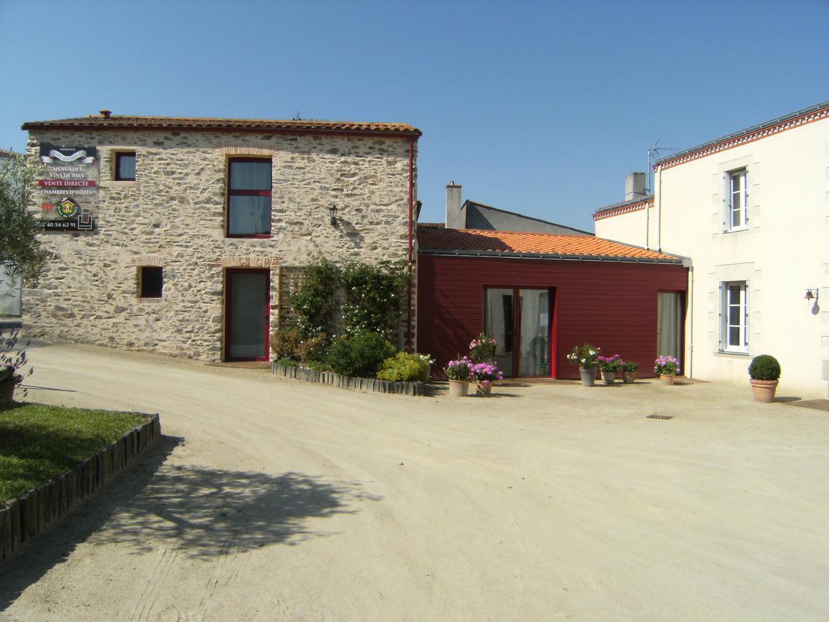 Domaine Du Fief Aux Dames Bed and Breakfast Monnieres  Exteriör bild